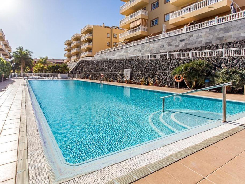 2 Bedroom apartment with a spacios terrace in el Palm-Mar